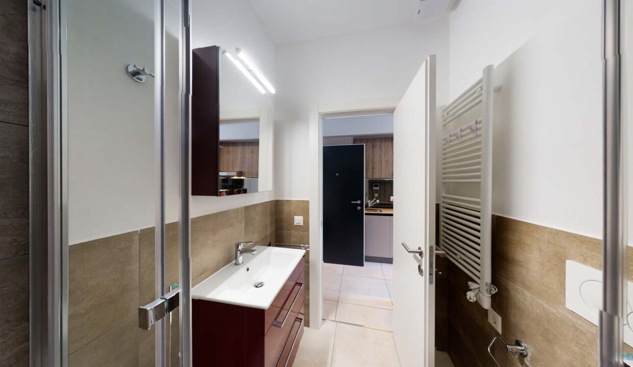 Zurigo-22-Zurigo-22-App19-bagno01